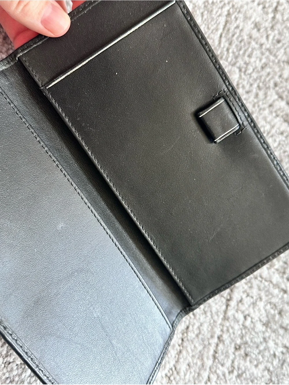 Designer-Style Monogram Long Wallet in Black and Beige - Picture 5 of 7